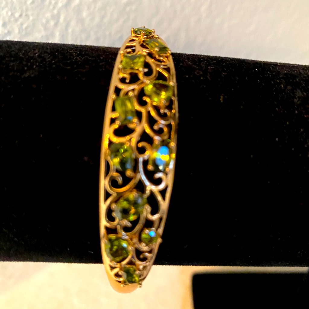 Natural Peridot Gemstone Bracelet